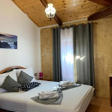 Doubleroom With Extrabed And Bathroom , Ac - 106