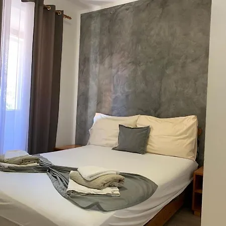 ベッド・アンド・ブレックファスト Doubleroom With Extrabed And Bathroom , Ac - 106 ポレッチ